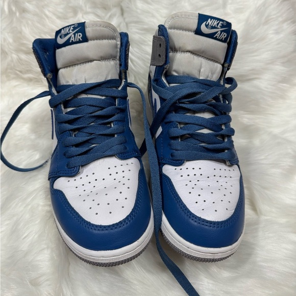 Air Jordan 1 Blue White and Grey